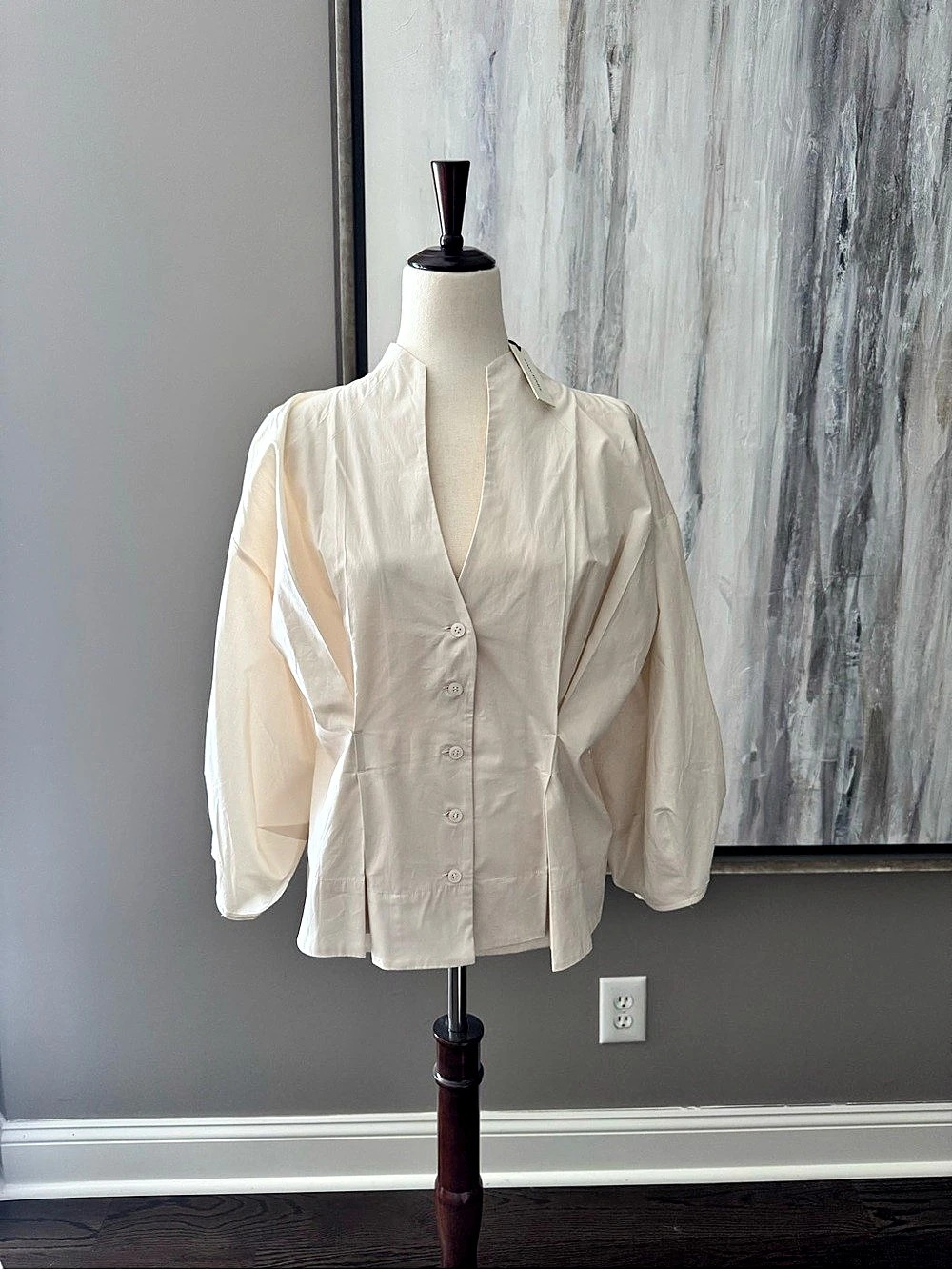 Banana Republic Blouse in White Size Medium
